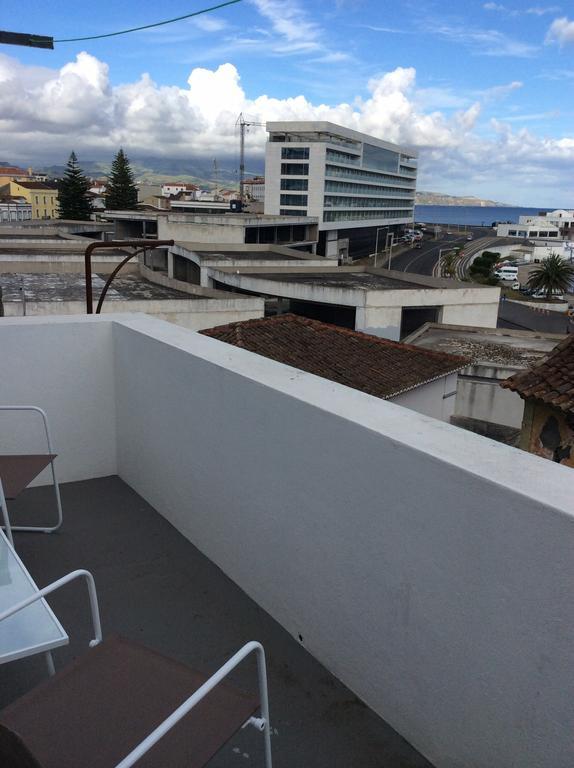 Marina Lounge Hostel Ponta Delgada Szoba fotó
